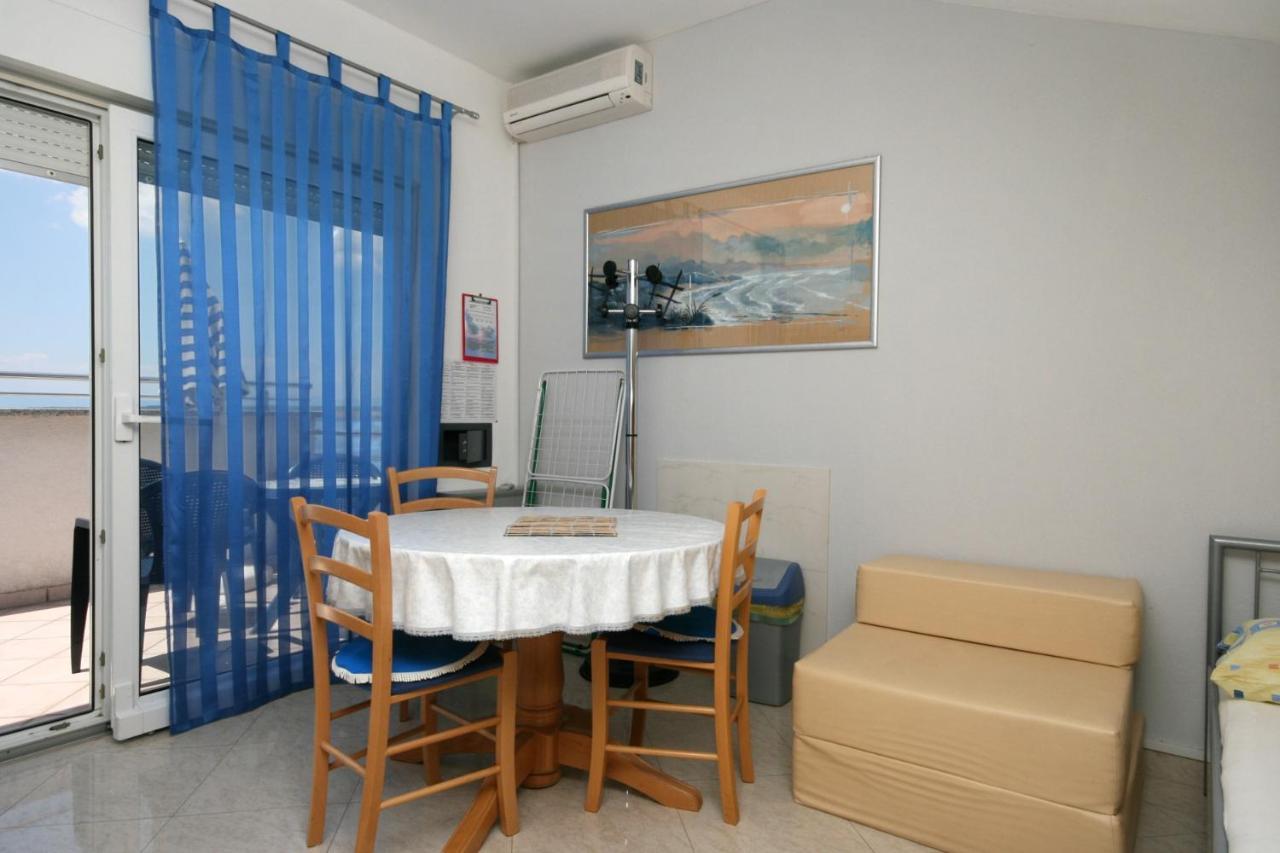 Studio Dramalj 5534B Екстер'єр фото
